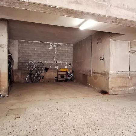 En Entier Avec Vue Imprenable Sur La Cathédrale Appartement Béziers